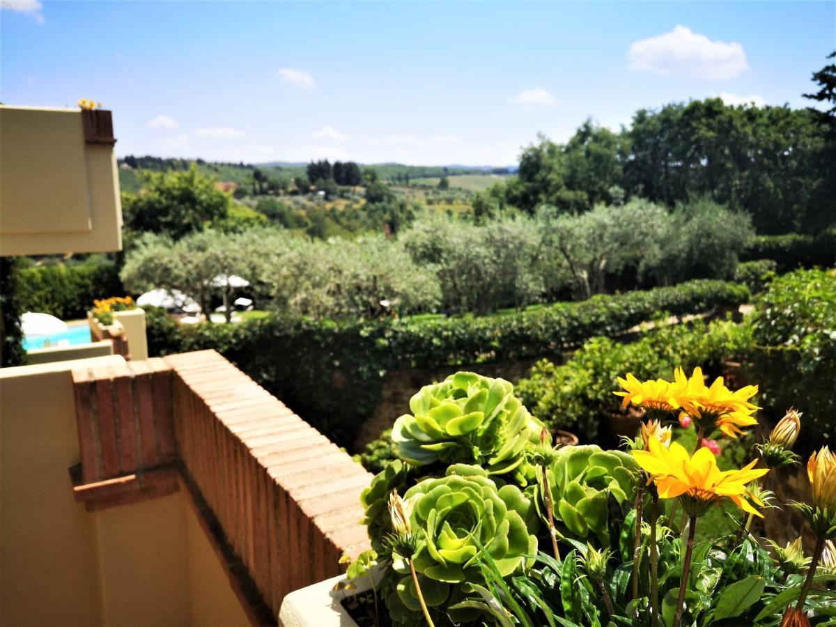 Aparthotel La Compagnia Del Chianti à San Donato in Poggio Extérieur photo