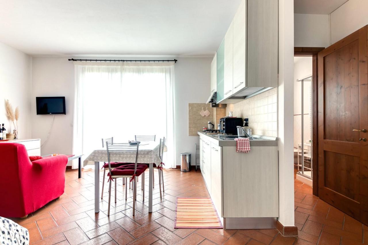 Aparthotel La Compagnia Del Chianti à San Donato in Poggio Extérieur photo