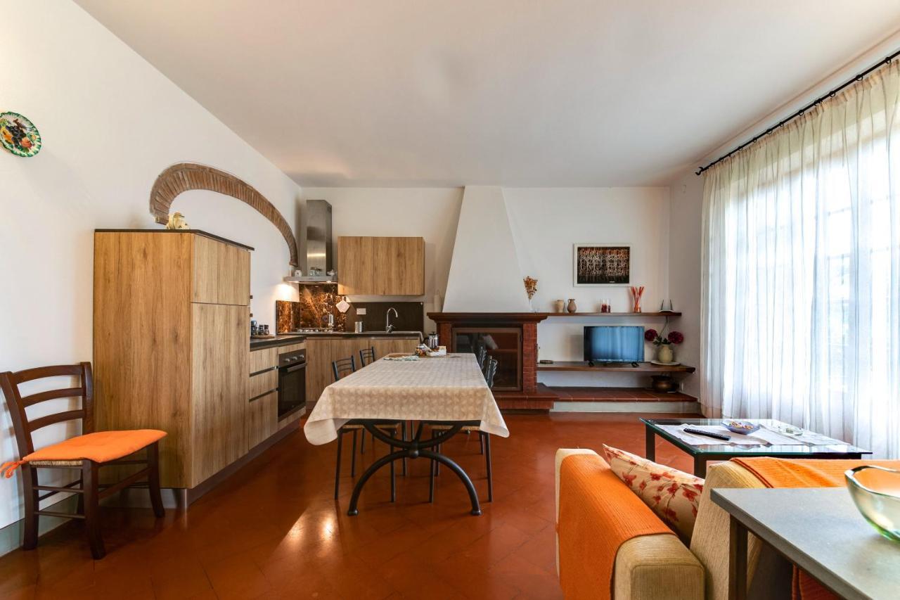 Aparthotel La Compagnia Del Chianti à San Donato in Poggio Extérieur photo