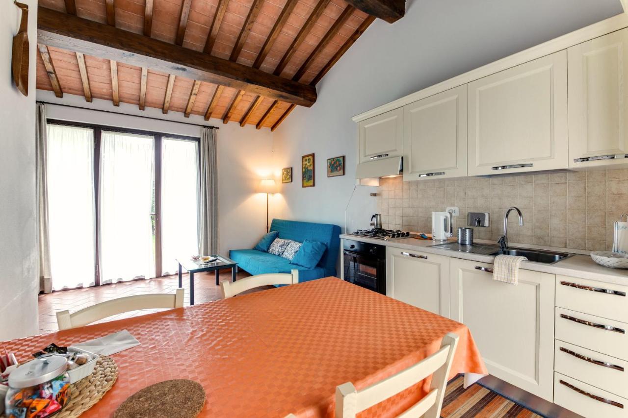 Aparthotel La Compagnia Del Chianti à San Donato in Poggio Extérieur photo